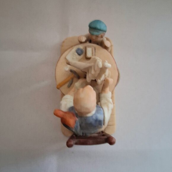 Vintage 1983 Norman Rockwell "For A Good Boy" Figurine - Picture 5 of 10
